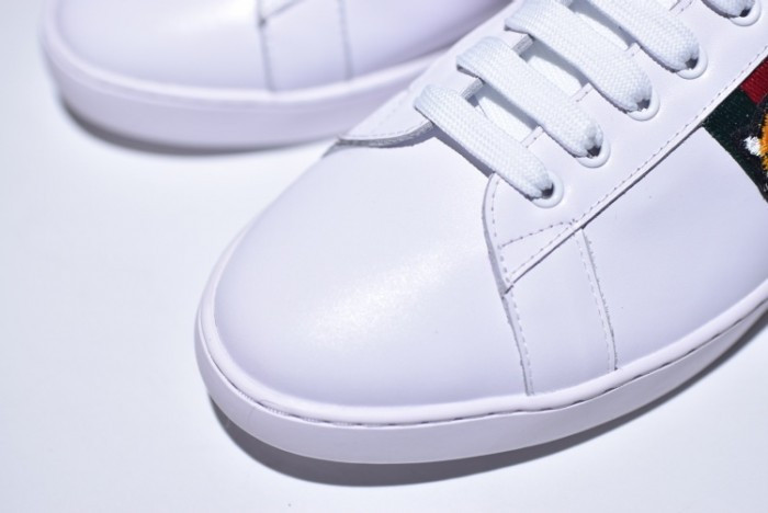 G*u*i ace embroidered low-top sneaker 457132 02jp0 9064