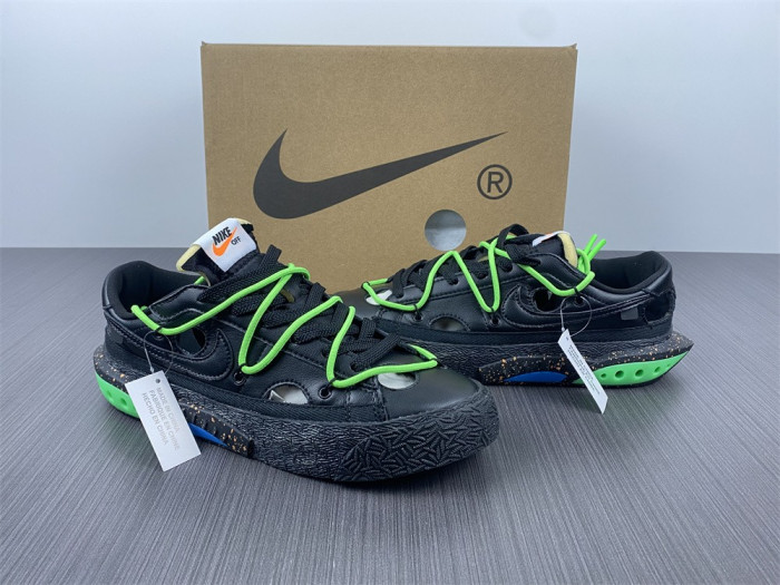Off-White x Nike Blazer Low "Black / Green" DH7863-001