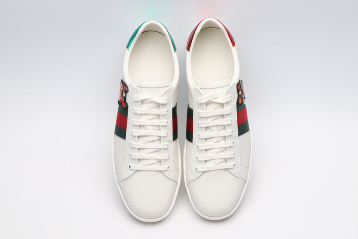 G*u*i low-top sneaker