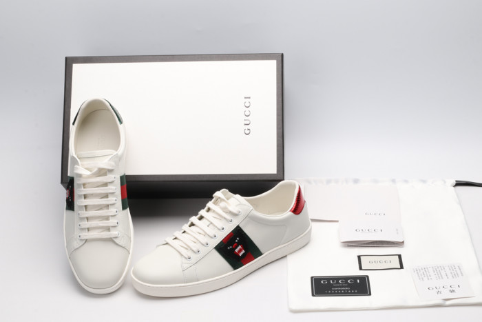 G*u*i low-top sneaker