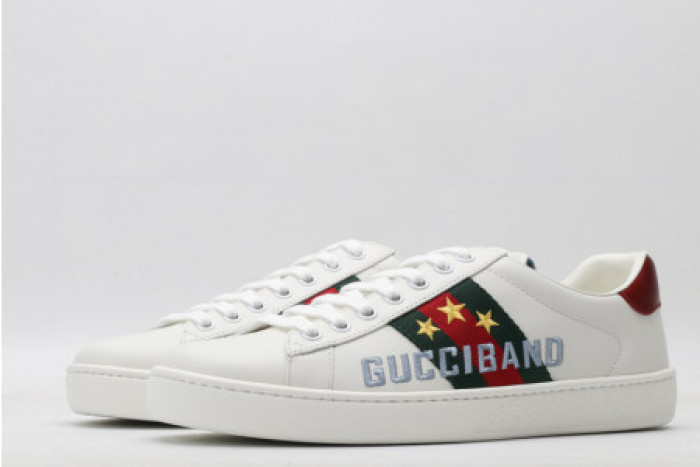 G*u*i ace embroidered low-top sneaker 603693 0fi10 9069
