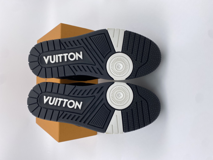 Loui Vuitto LV Skate Sneaker Black