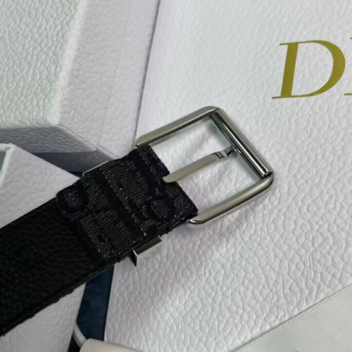 D*or oblique jacquard belt