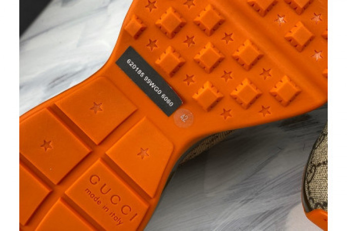 G*u*i rhyton vintage trainer sneaker 620185 99wg0 6060