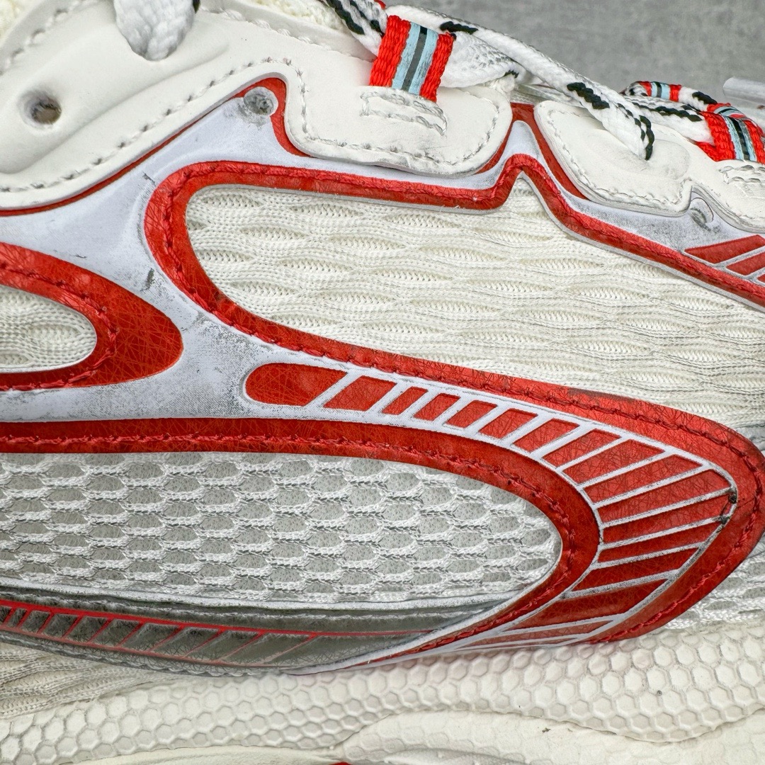 BALCIA 3XL Sneakers Red