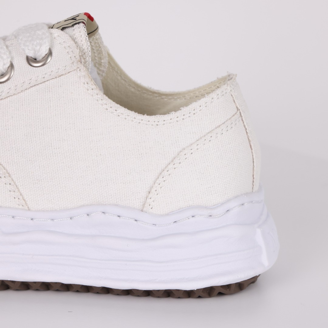 Ma*s*n mihara yasuhiro mmy sneaker