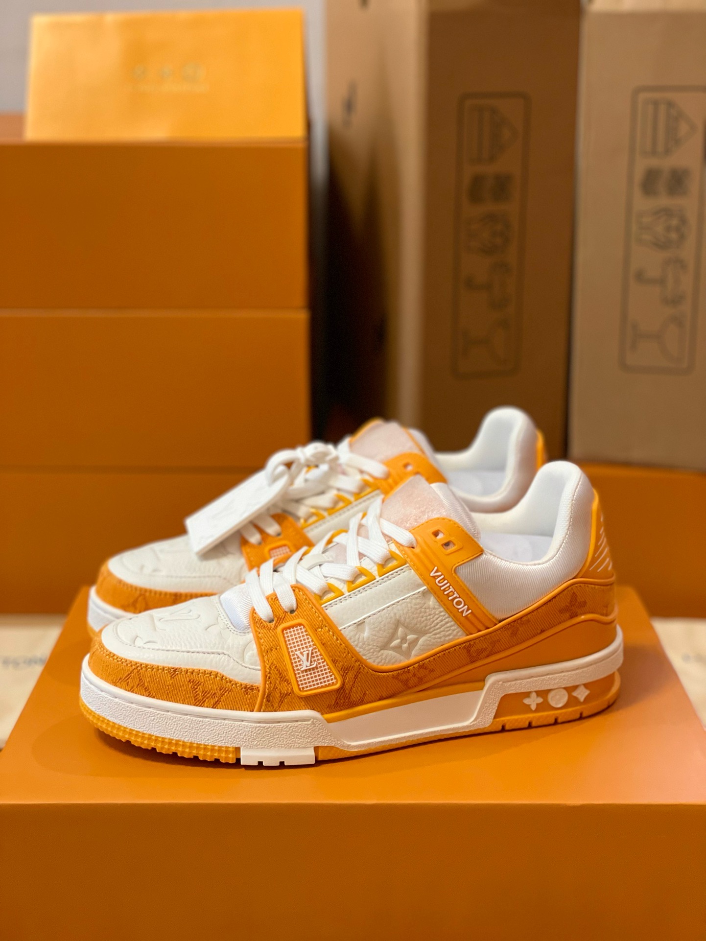 Loui Vuitto TRAINER SNEAKER